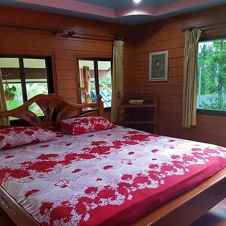 Baan Roongranee Hotel Phang Nga Buitenkant foto