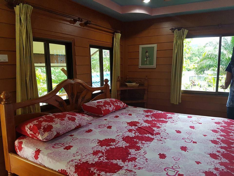 Baan Roongranee Hotel Phang Nga Buitenkant foto